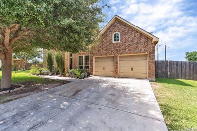 2272 Horizon Hill Dr, House other with 4 bedrooms, 3 bathrooms and null parking in Seguin TX | Image 1