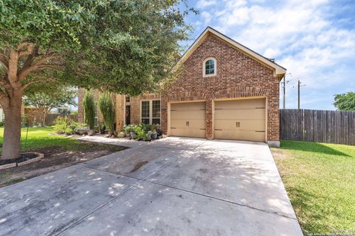 2272 Horizon Hill Dr, Seguin, TX, 78155 | Card Image