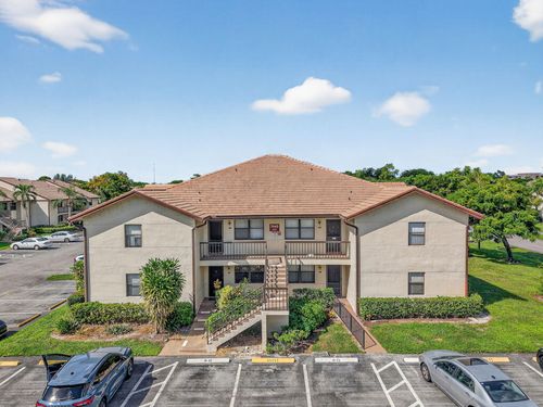101-7642 Tahiti Ln, Lake Worth, FL, 33467-4918 | Card Image