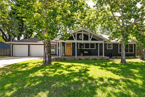 112 Line Dr, Gainesville, TX, 76240-5120 | Card Image
