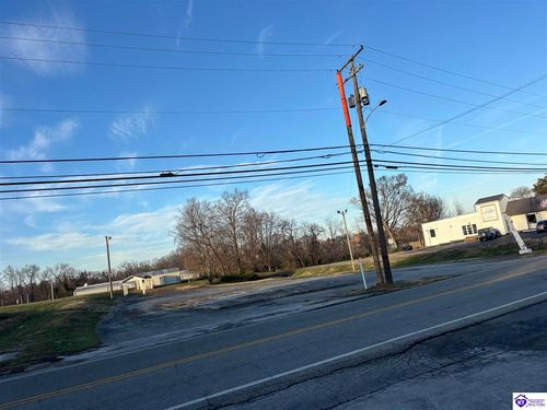 607 W Main St, Campbellsville, KY, 42718-2510 | Card Image