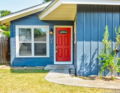 940 Prescott St., House other with 2 bedrooms, 1 bathrooms and null parking in Kerrville TX | Image 3