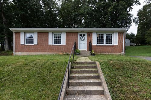 607 David St, STAUNTON, VA, 24401-4839 | Card Image