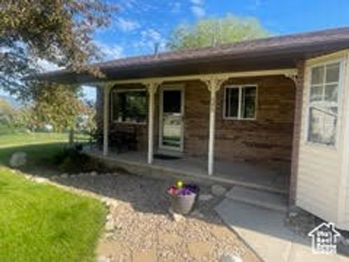 395 Center St, Spring City, UT, 84662-7743 | Card Image