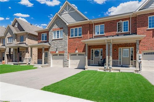 72 Homestead Way, Thorold, ON, L2V0H1 | Card Image