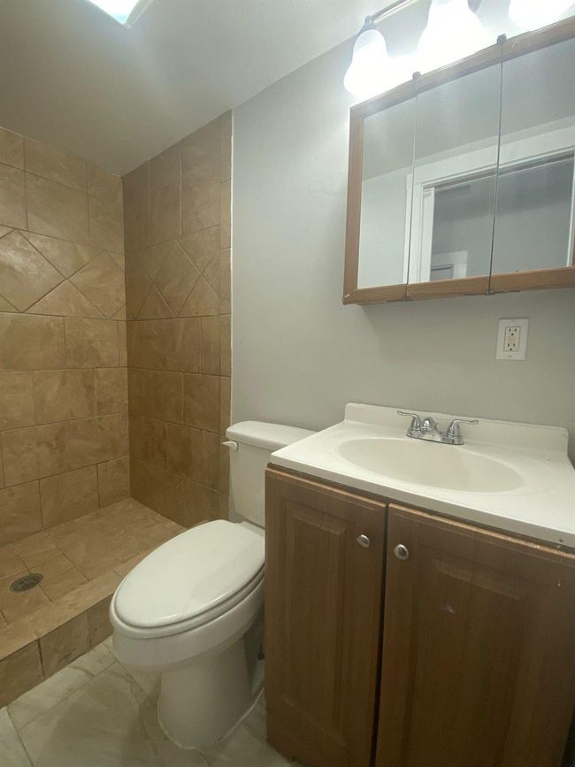 APT-3 - 3723 Morton Ave, Condo with 2 bedrooms, 1 bathrooms and null parking in West Palm Beach FL | Image 10