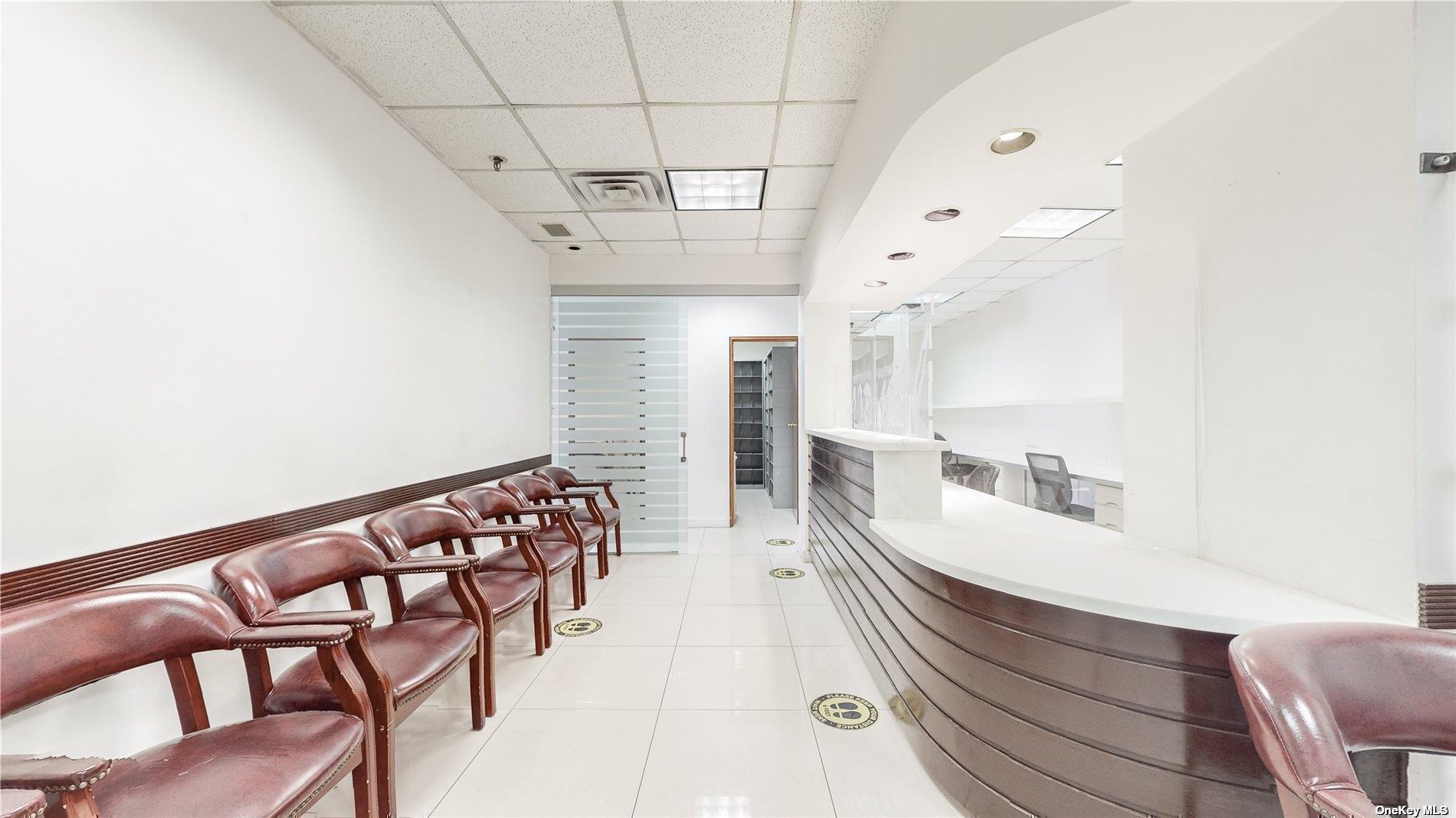 Commercial Sale in New York 3
