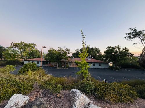 571 Stanislaus Ave, Angels Camp, CA, 95222-9354 | Card Image