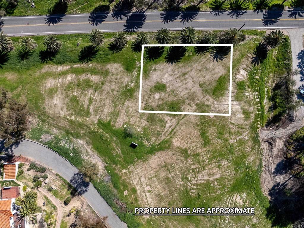 Land in Lake Elsinore 3