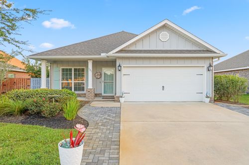 521 Cornelia St, Freeport, FL, 32439-7643 | Card Image