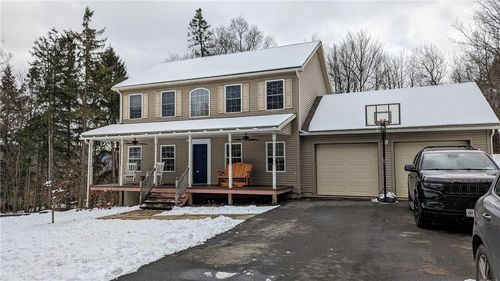 574 Junction Road, Bainbridge, NY, 13733 | Card Image