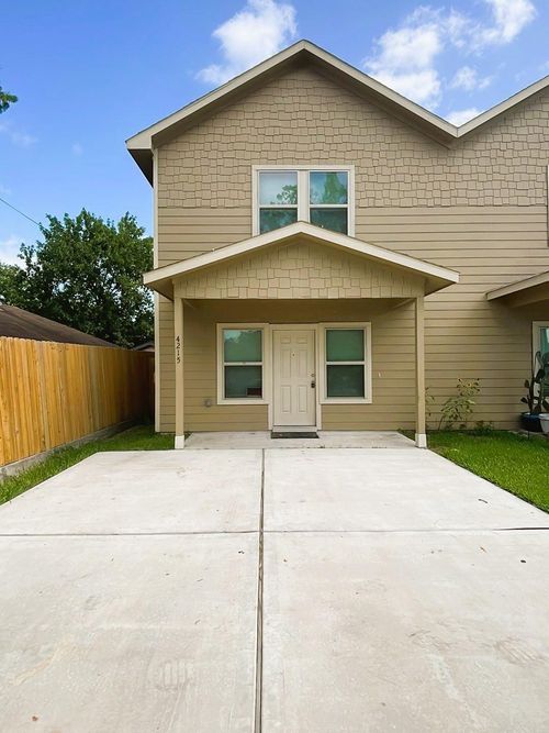 b-4215 Davenport St, Houston, TX, 77051-2524 | Card Image