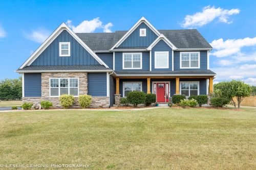 4713 Laughton Ave, Oswego, IL, 60543-8004 | Card Image
