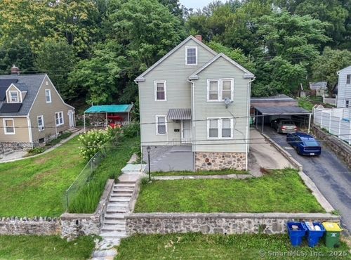 151 Beech St, Waterbury, CT, 06704-3870 | Card Image