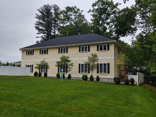 6 Mohawk Dr, Londonderry, NH, 03053-3707 | Card Image