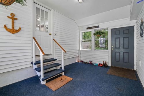 6 Bona Vista Dr, Bow, NH, 03304-4900 | Card Image