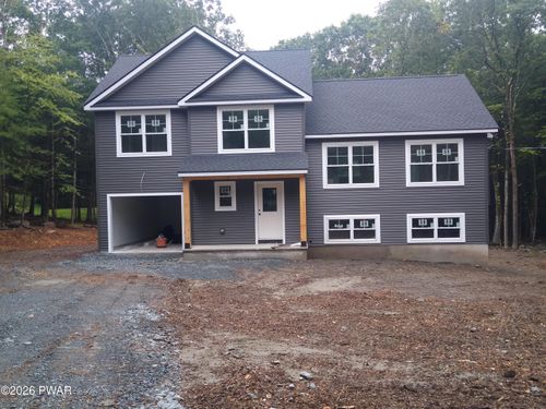 125 Gunstock Ln, Tafton, PA, 18464-9613 | Card Image
