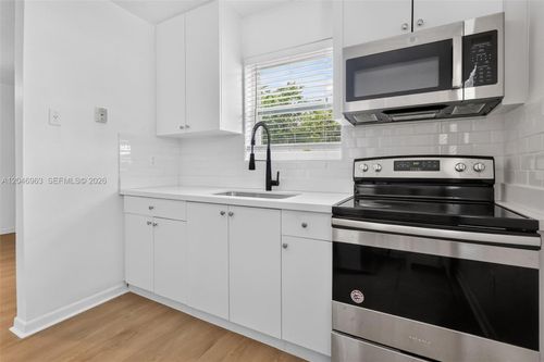 1-458 Sw 9th St, Miami, FL, 33130 | Card Image