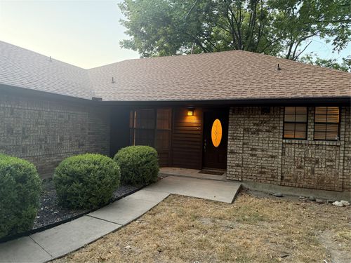 1058 E Jefferson Street, Van Alstyne, TX, 75495 | Card Image