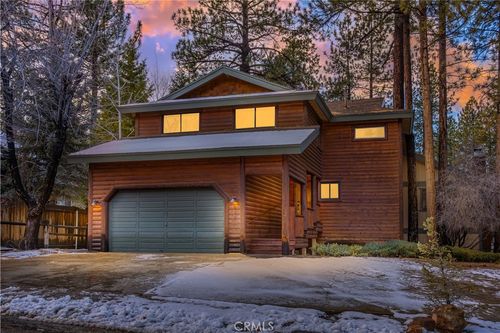 939 Alpenweg Dr, Big Bear City, CA, 92314 | Card Image