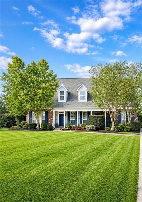 3315 Bridgewater Dr, Harvey, LA, 70058-7458 | Card Image