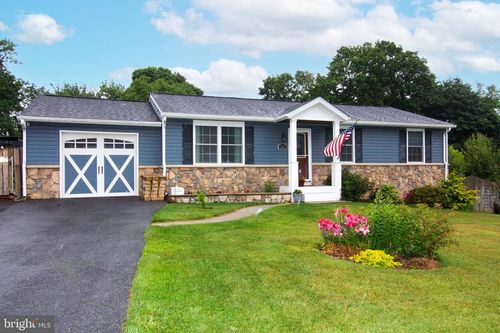 3267 Grafton St, MANCHESTER, MD, 21102-2004 | Card Image