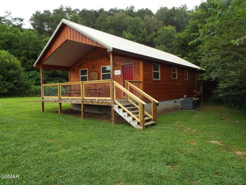 6018 Larkmoor Rd, Cosby, TN, 37722 | Card Image