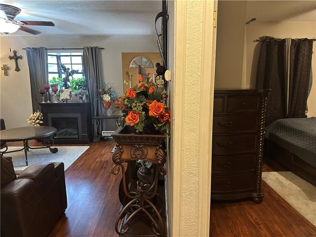 1411 Consuelo St, House other with 3 bedrooms, 1 bathrooms and 2 parking in Alice TX | Image 24