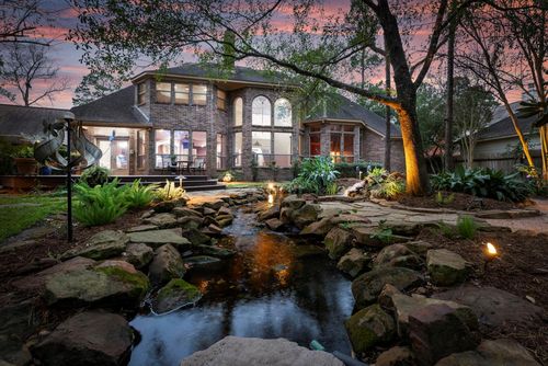 23 N Morning Cloud Cir, The Woodlands, TX, 77381-6165 | Card Image