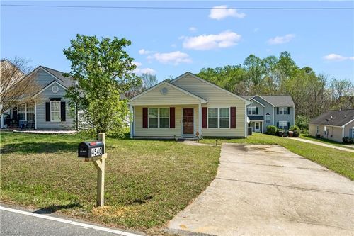 4540 Holland Rd, Greensboro, NC, 27405-2815 | Card Image