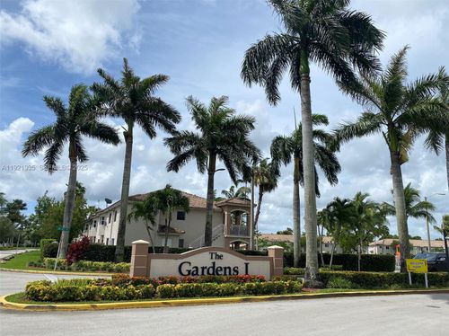 unit-203-1250 Se 28th Ct, Homestead, FL, 33035-2331 | Card Image