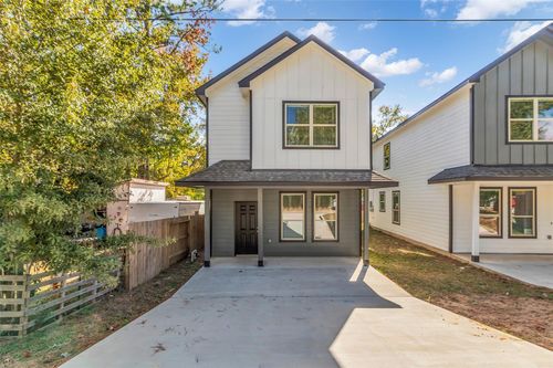 11964 Canal St, Willis, TX, 77318-7242 | Card Image