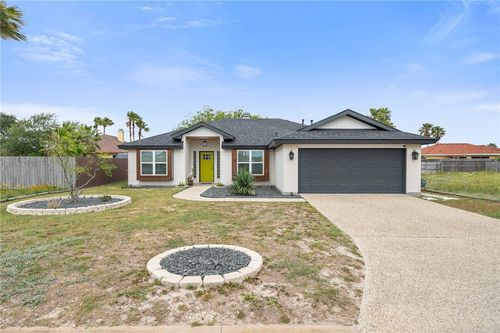 14945 Dasmarinas Dr, Corpus Christi, TX, 78418-6111 | Card Image