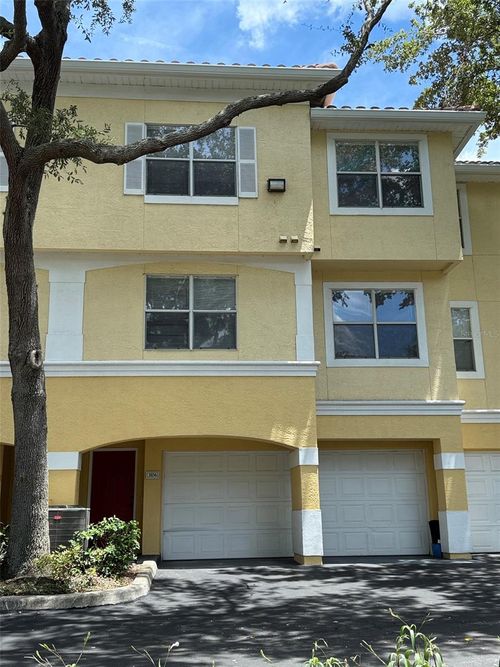 3106-3106 Legacy Lake Dr, MAITLAND, FL, 32751-7529 | Card Image