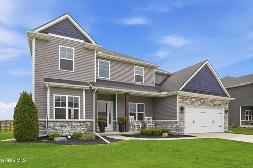 9751 Coopers Hawk Ct, Sylvania, OH, 43560-8635 | Card Image