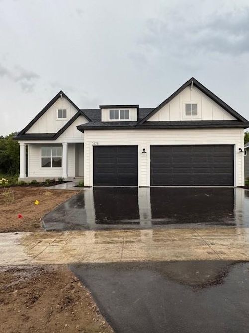 xxxx Knightsbridge Lane N, Lake Elmo, MN, 55042 | Card Image