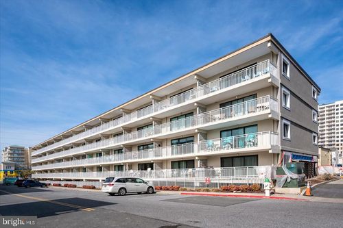 307-4 46th St, OCEAN CITY, MD, 21842-6877 | Card Image