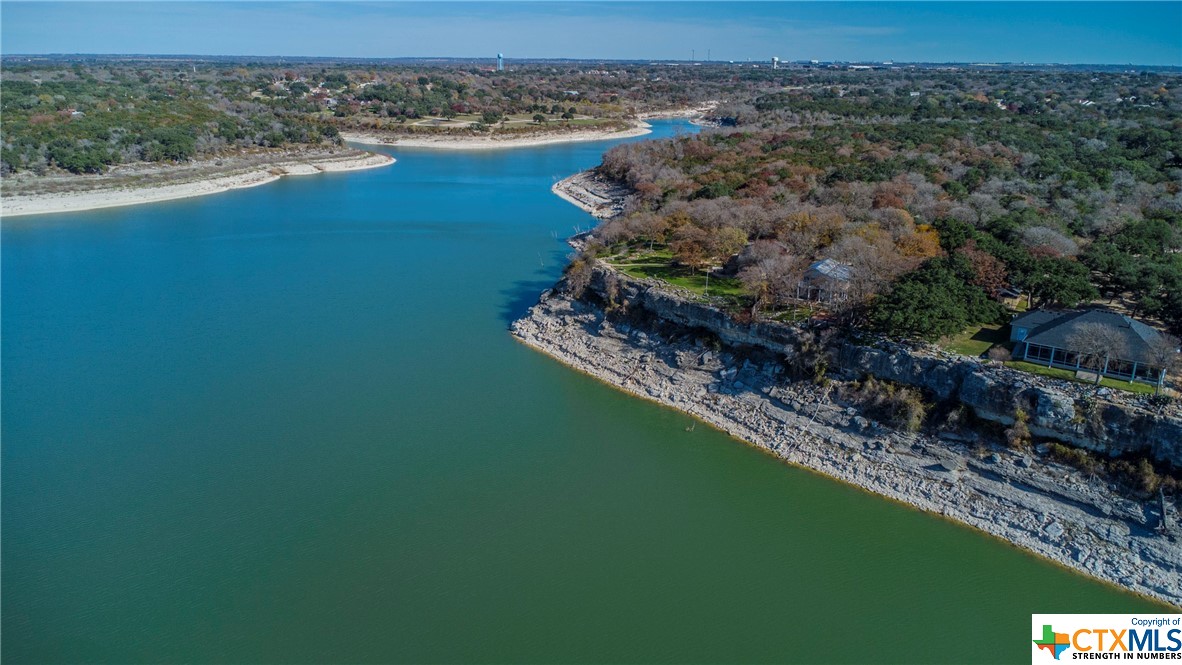 Land in Belton