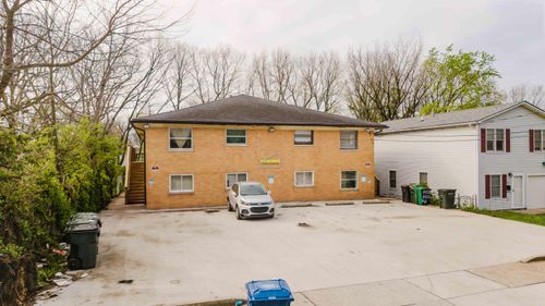 438 Elm St, Lexington, KY, 40508-1182 | Card Image