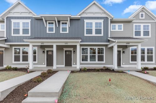 14-6110 Spring Lake Dr, Spring Lake, MI, 49456 | Card Image