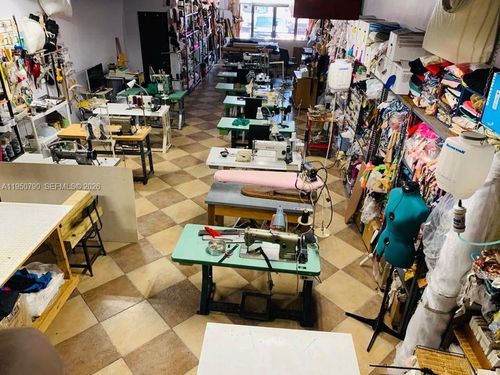 2648 Nw 21st Ter, MIAMI, FL, 33142-7113 | Card Image