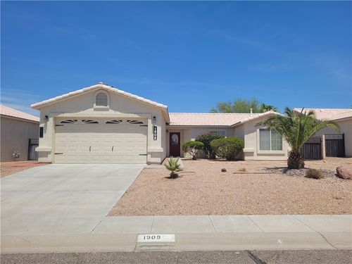 1909 Pyramid Lake Dr, Fort Mohave, AZ, 86426-6776 | Card Image