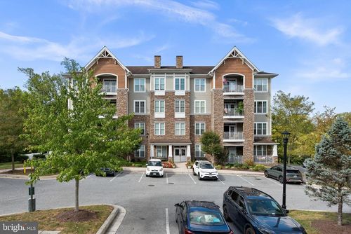 202-17 Clay Lodge Ln, Catonsville, MD, 21228-5484 | Card Image
