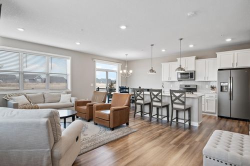 19000 72nd Pl N, Maple Grove, MN, 55311-4595 | Card Image
