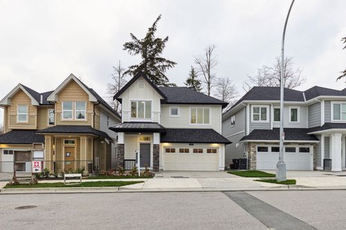 20337 76b Ave, Langley, BC, V2Y3S9 | Card Image