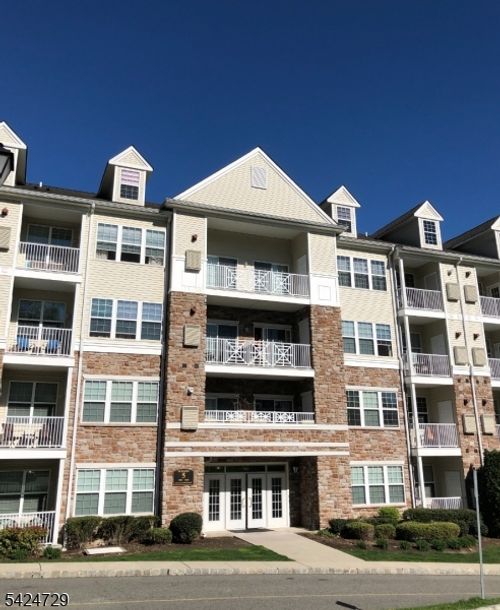 6117 Brookhaven Ct, Riverdale, NJ, 07457-1646 | Card Image
