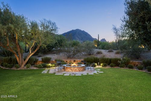 5721 N Casa Blanca Dr, Paradise Valley, AZ, 85253-5259 | Card Image