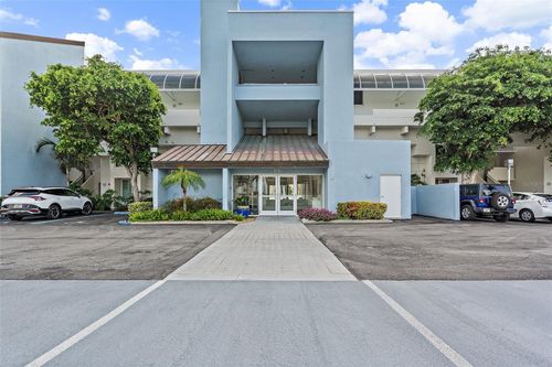 apt-220-5151 Isla Key Blvd S, ST PETERSBURG, FL, 33715-1614 | Card Image