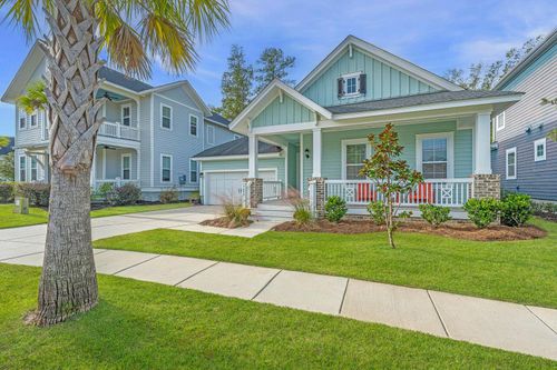 3695 Spindrift Dr, Mount Pleasant, SC, 29466-7552 | Card Image