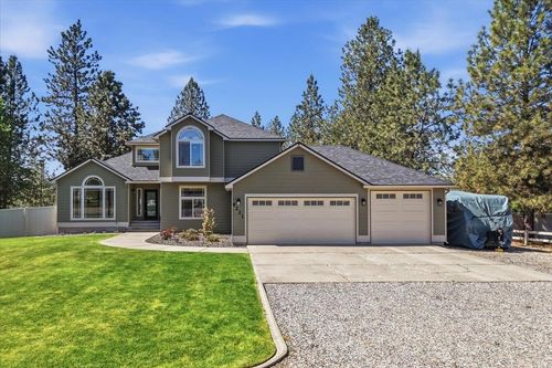 6221 Moriah Dr, Nine Mile Falls, WA, 99026-8311 | Card Image